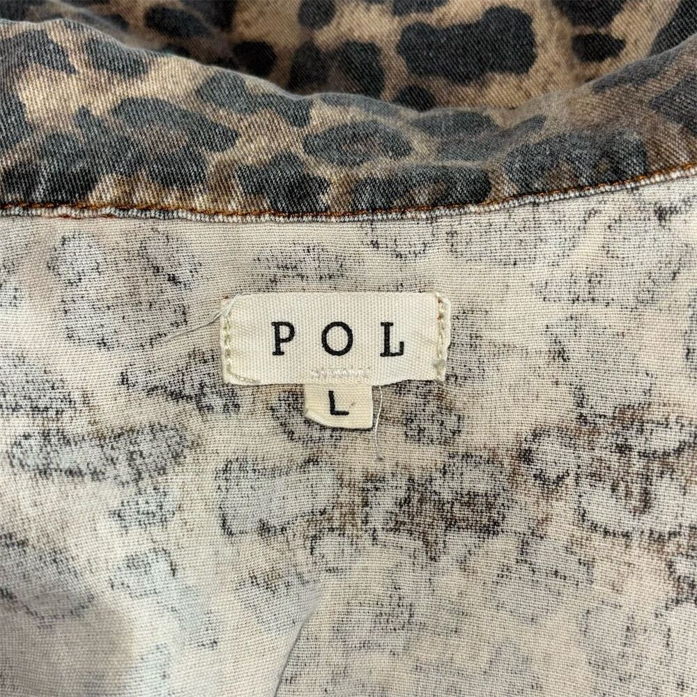 POL Women's Leopard Cheetah Print Distressed Cargo Jacket Size L - Picture 11 of 15